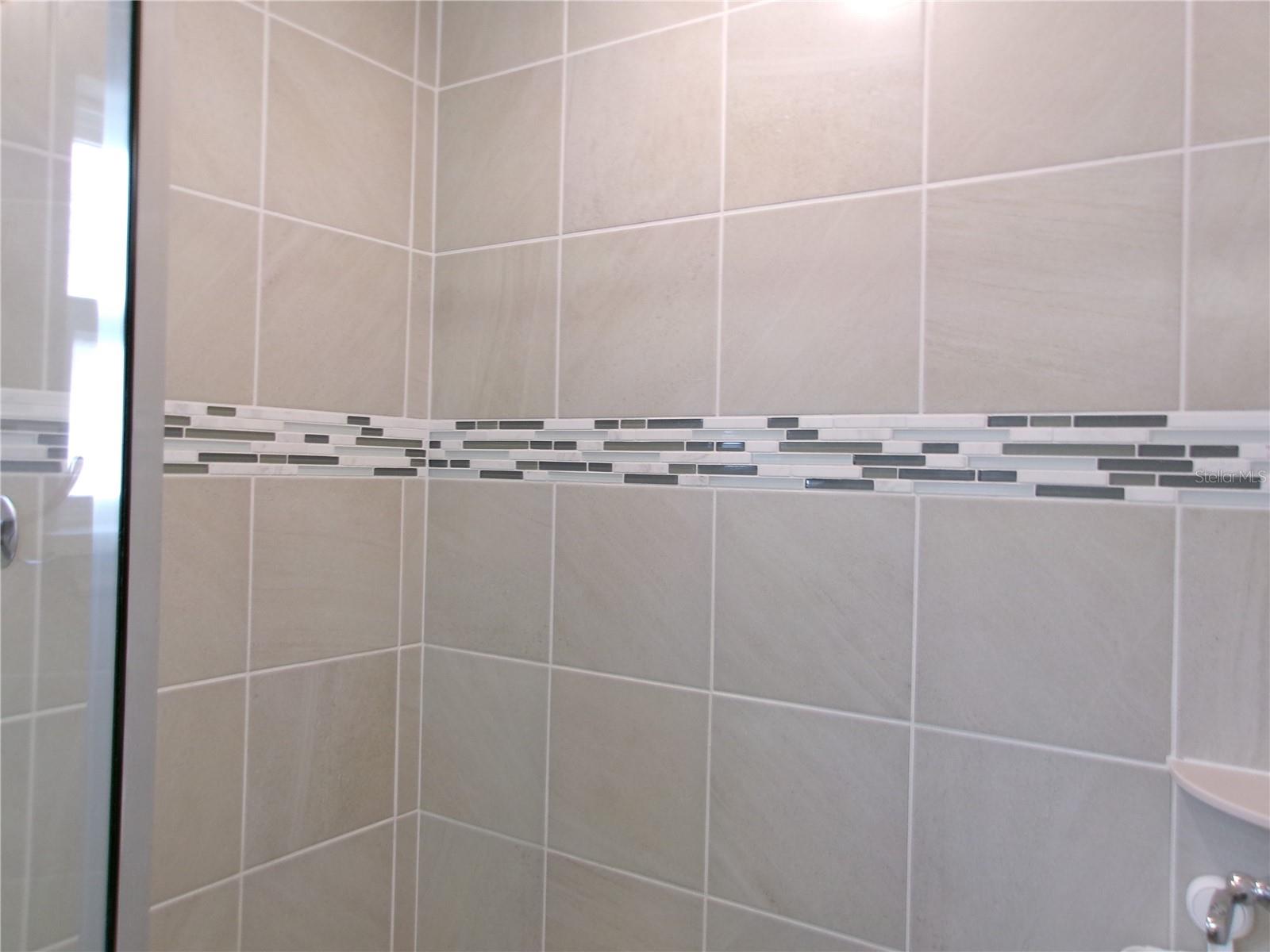 ENCLAVE/LK MYRTLE - Residential Lease