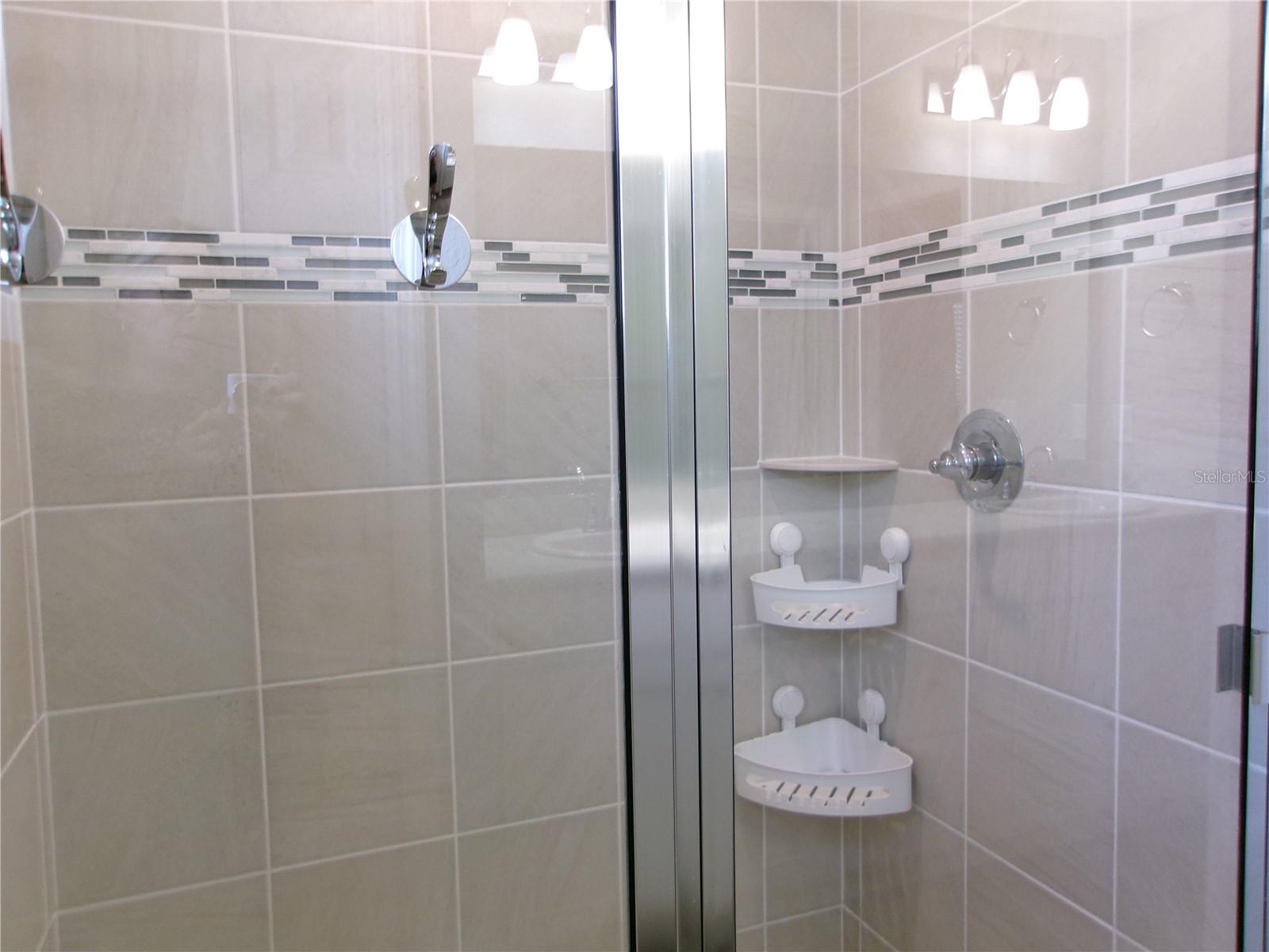 ENCLAVE/LK MYRTLE - Residential Lease