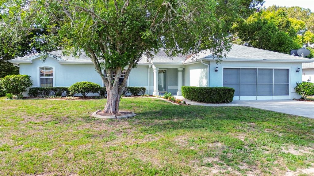 Photo of 4608 NW 30th Place, Ocala, FL 34482 (MLS # OM723938)