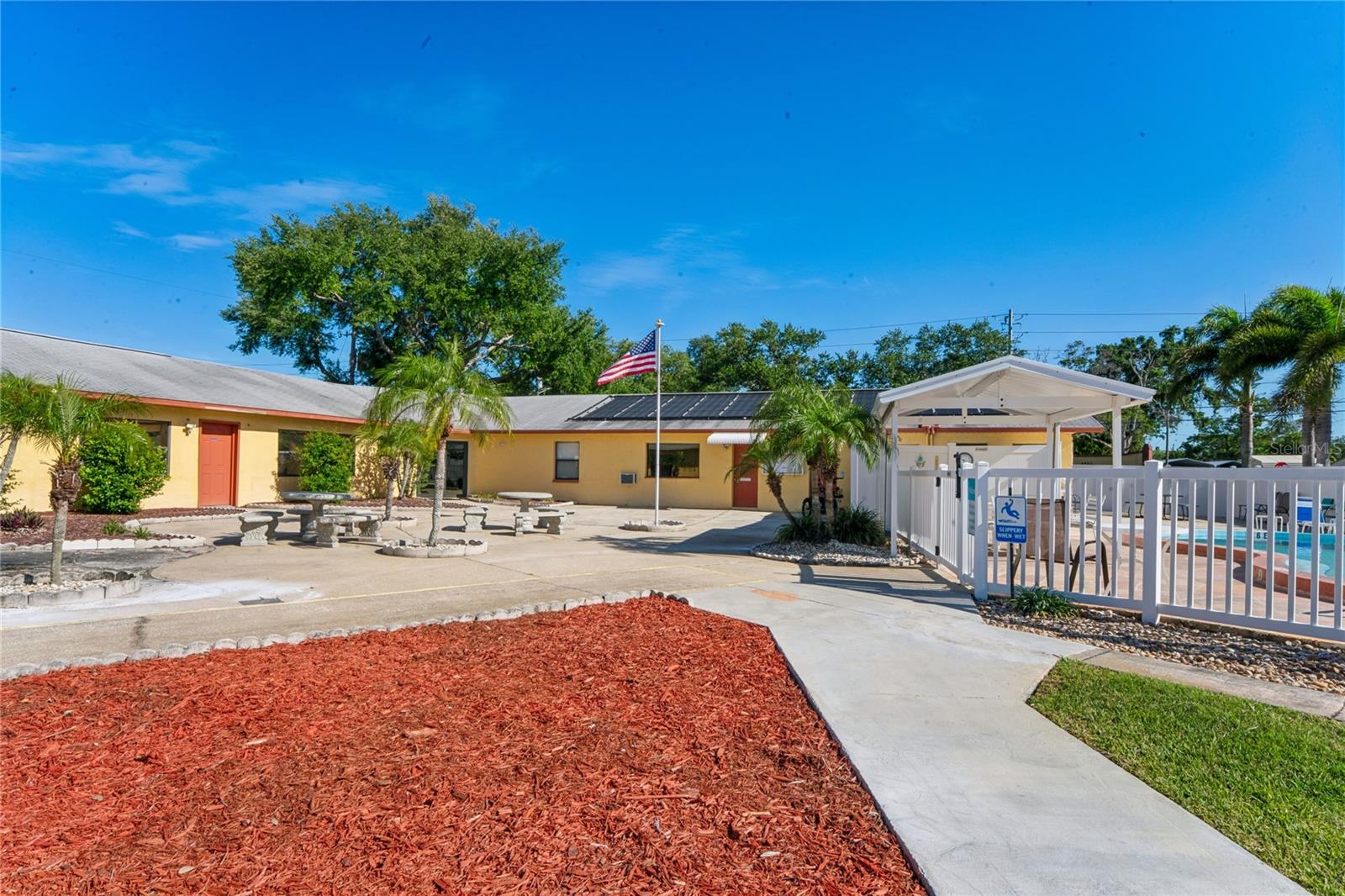 VICTORY ESTATES M/H PARK UNREC - Residential