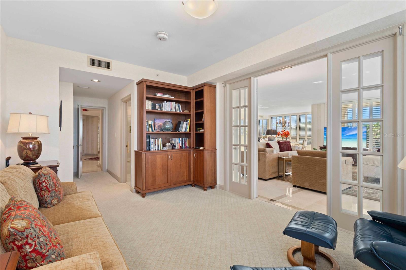 SANCTUARY III - Residential