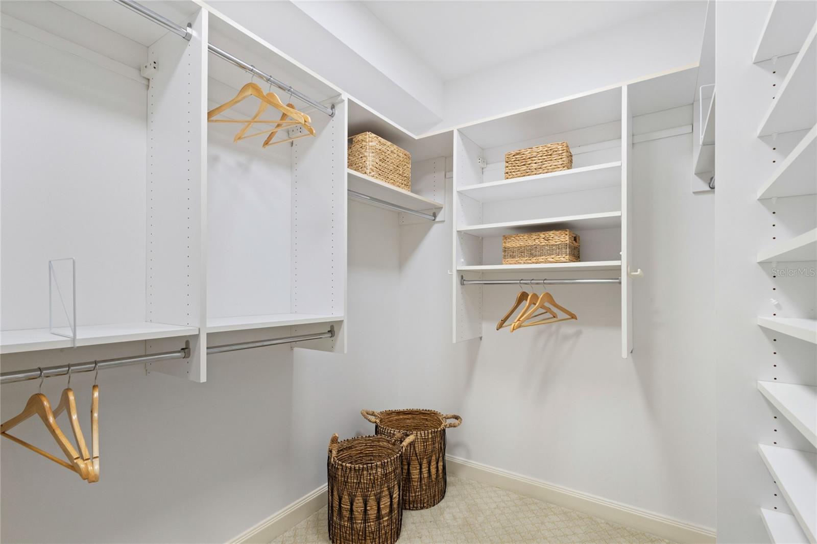 SANCTUARY III - Residential