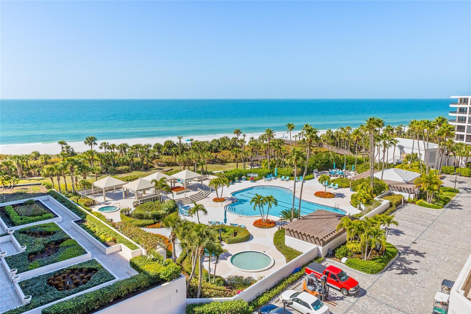 SANCTUARY III - Residential