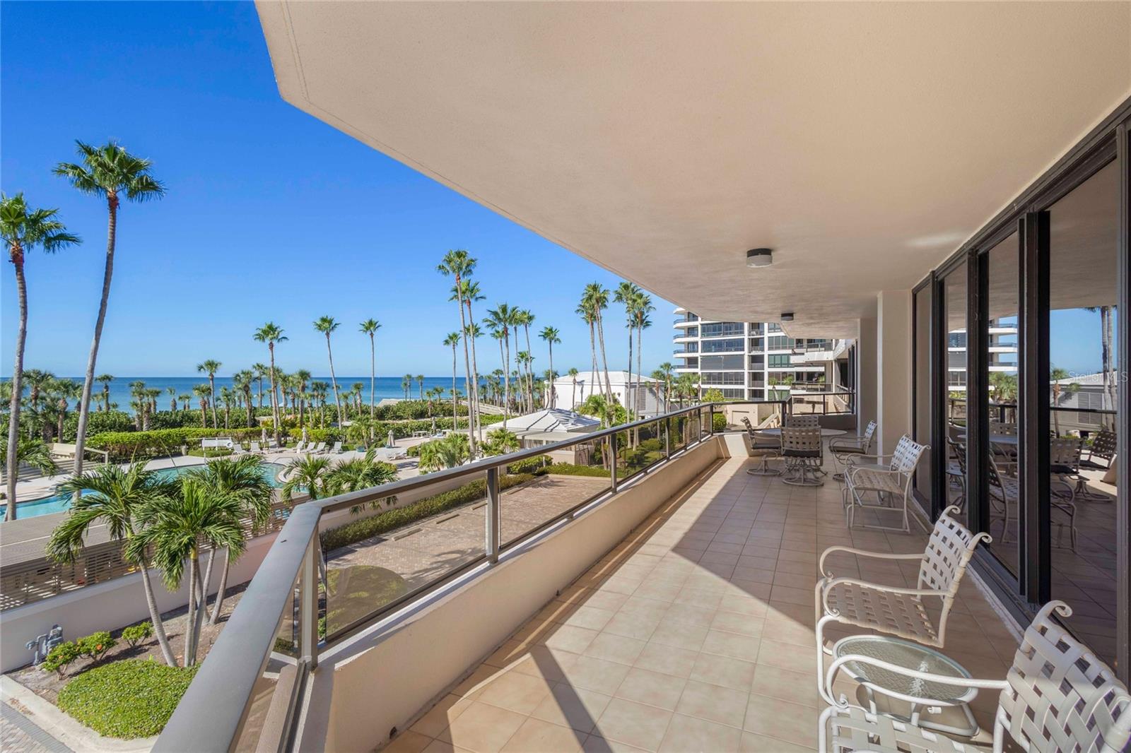 SANCTUARY III - Residential