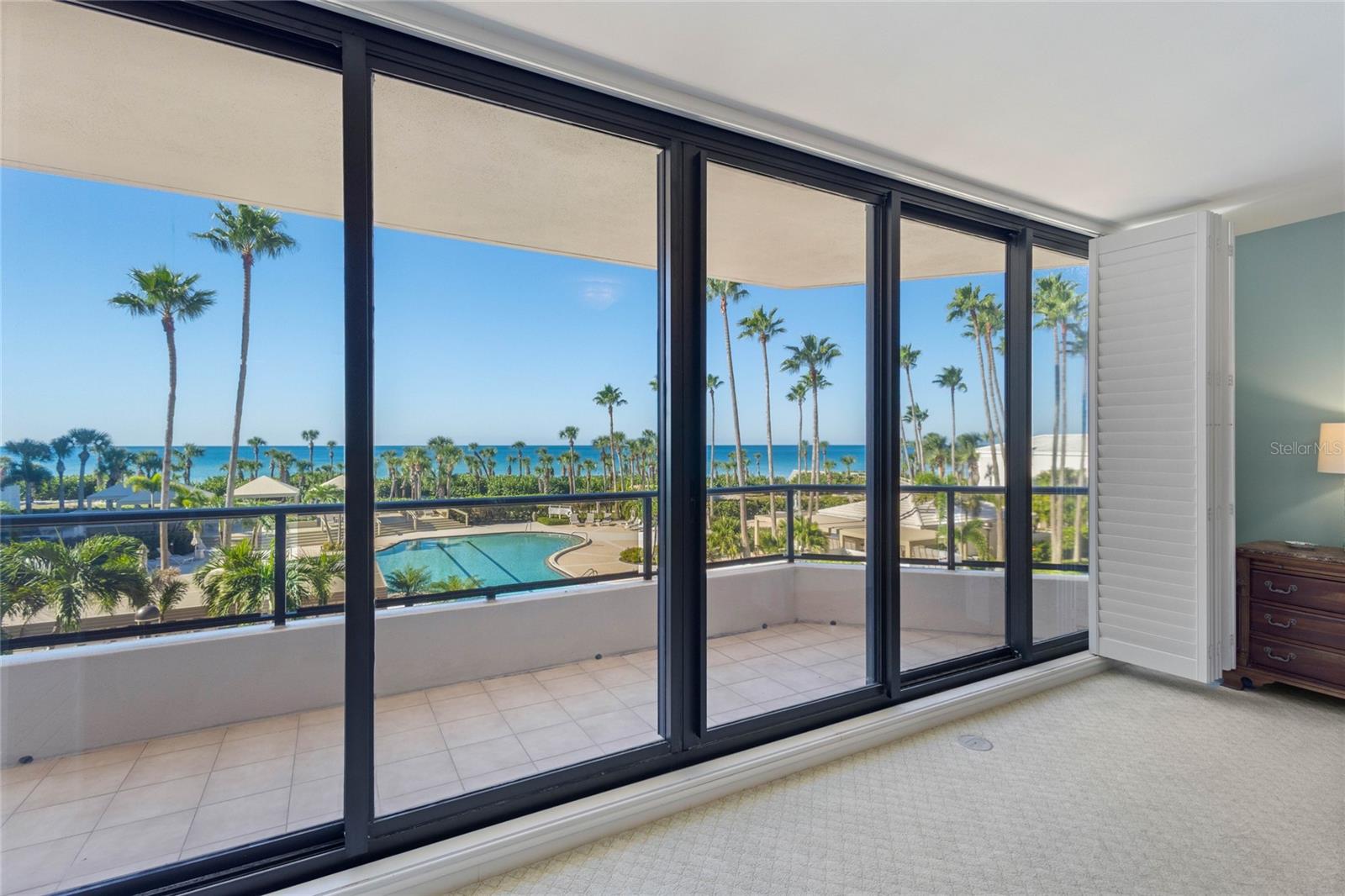 SANCTUARY III - Residential