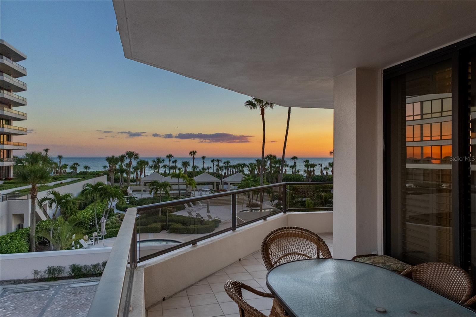 SANCTUARY III - Residential