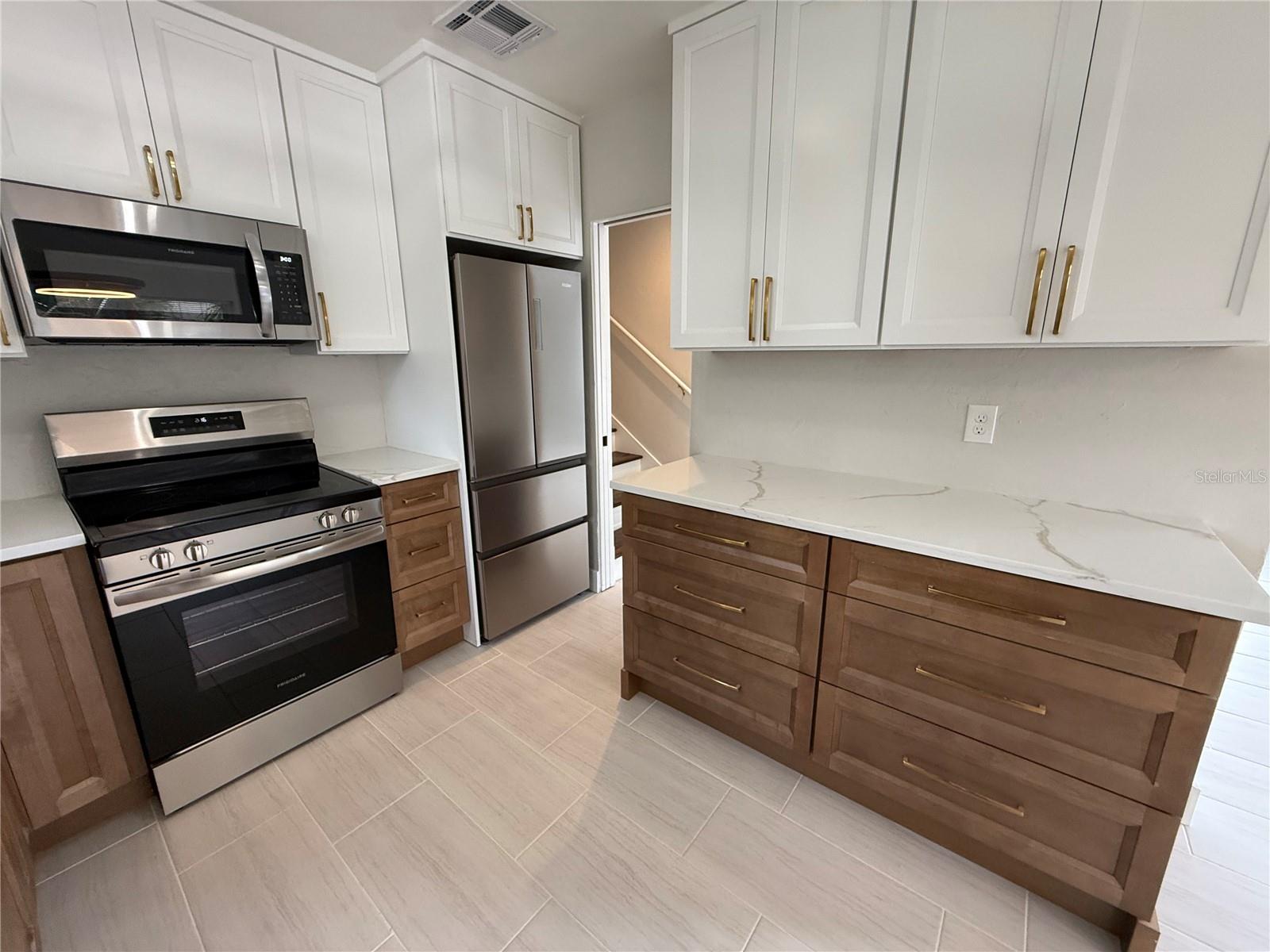 BELLEVUE TERRACE - Residential