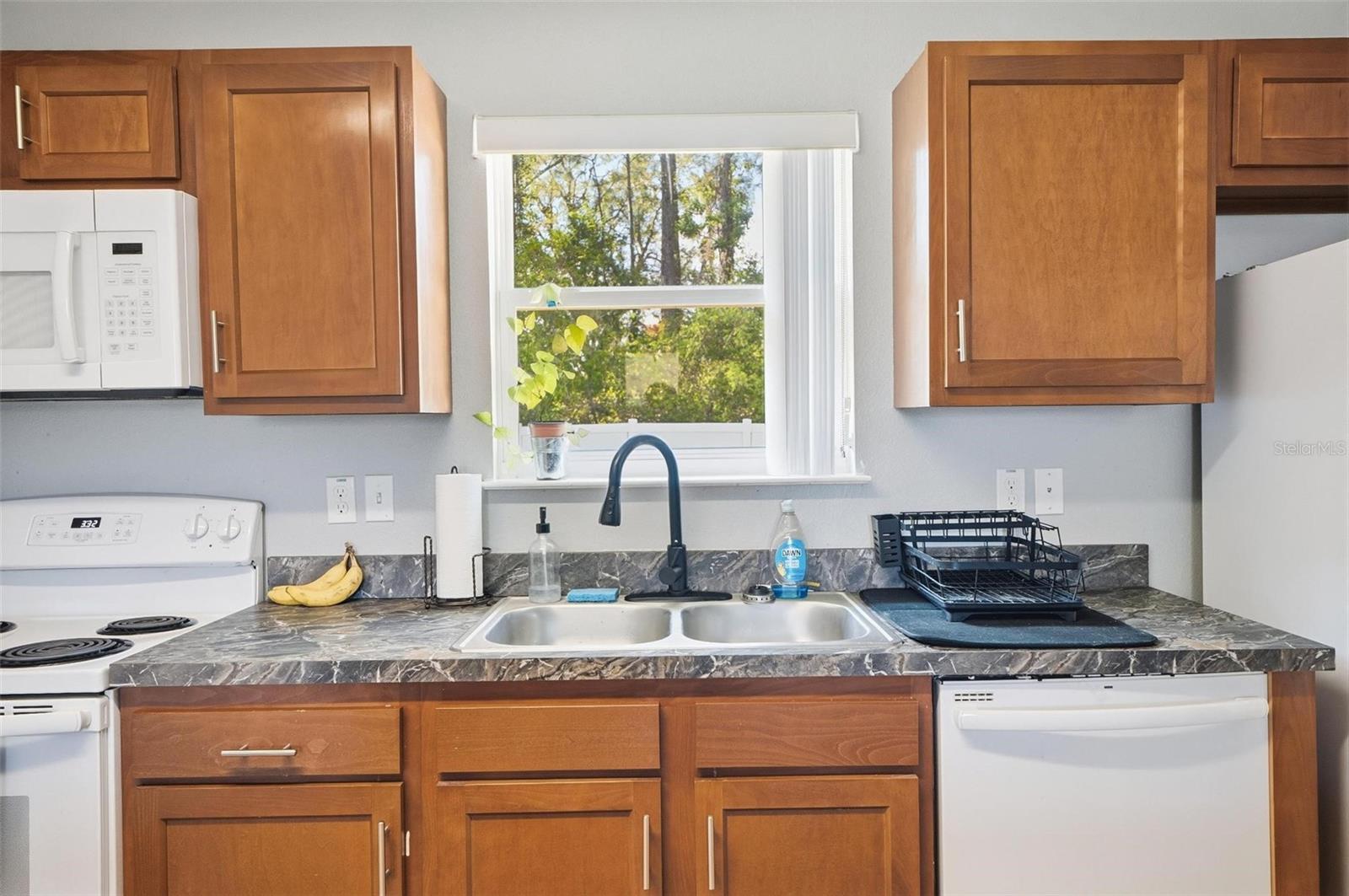 LEHIGH WOODS - Residential