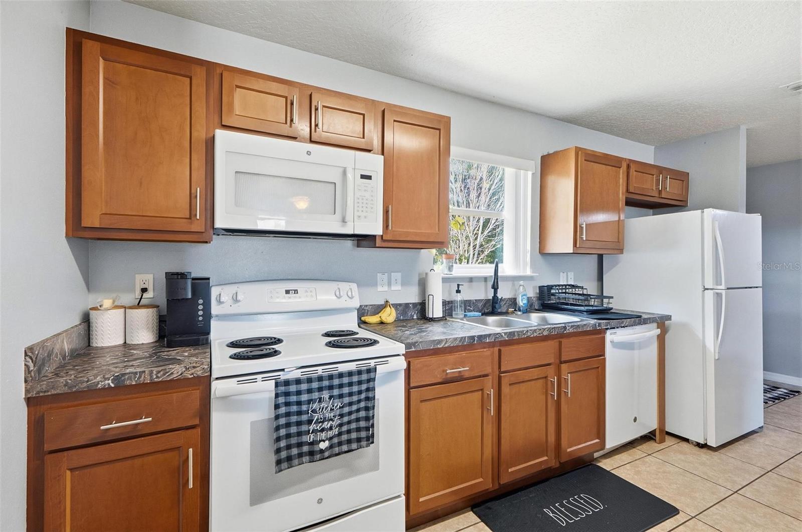 LEHIGH WOODS - Residential