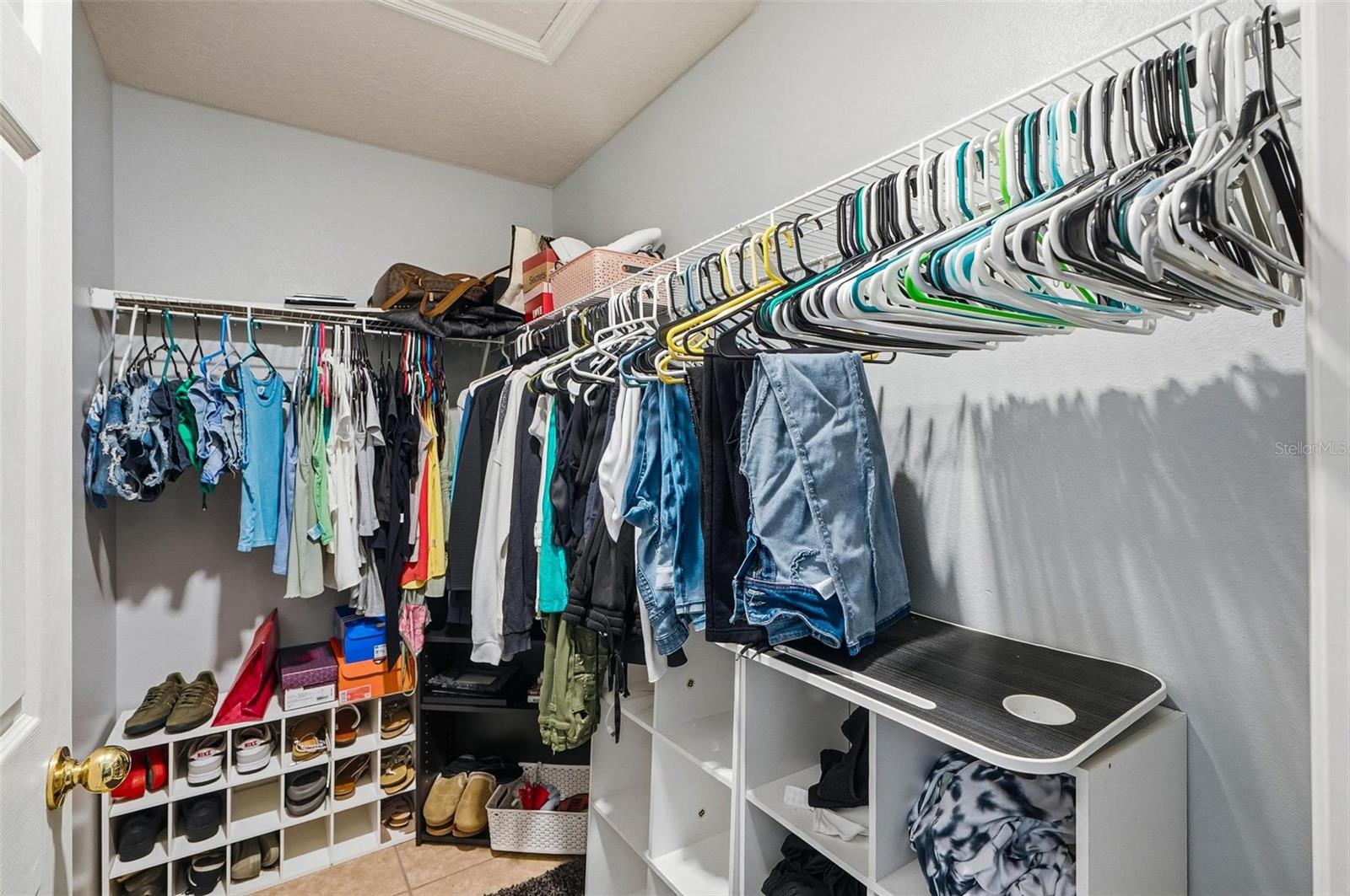 LEHIGH WOODS - Residential