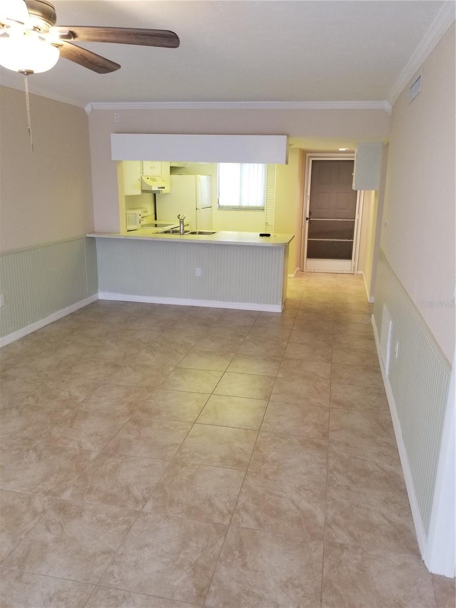 LAKESHORE CHARLOTTE COUNTY PH 04 - Residential Lease