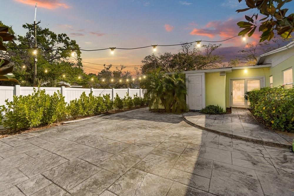 HESPERIDES MANOR - Land