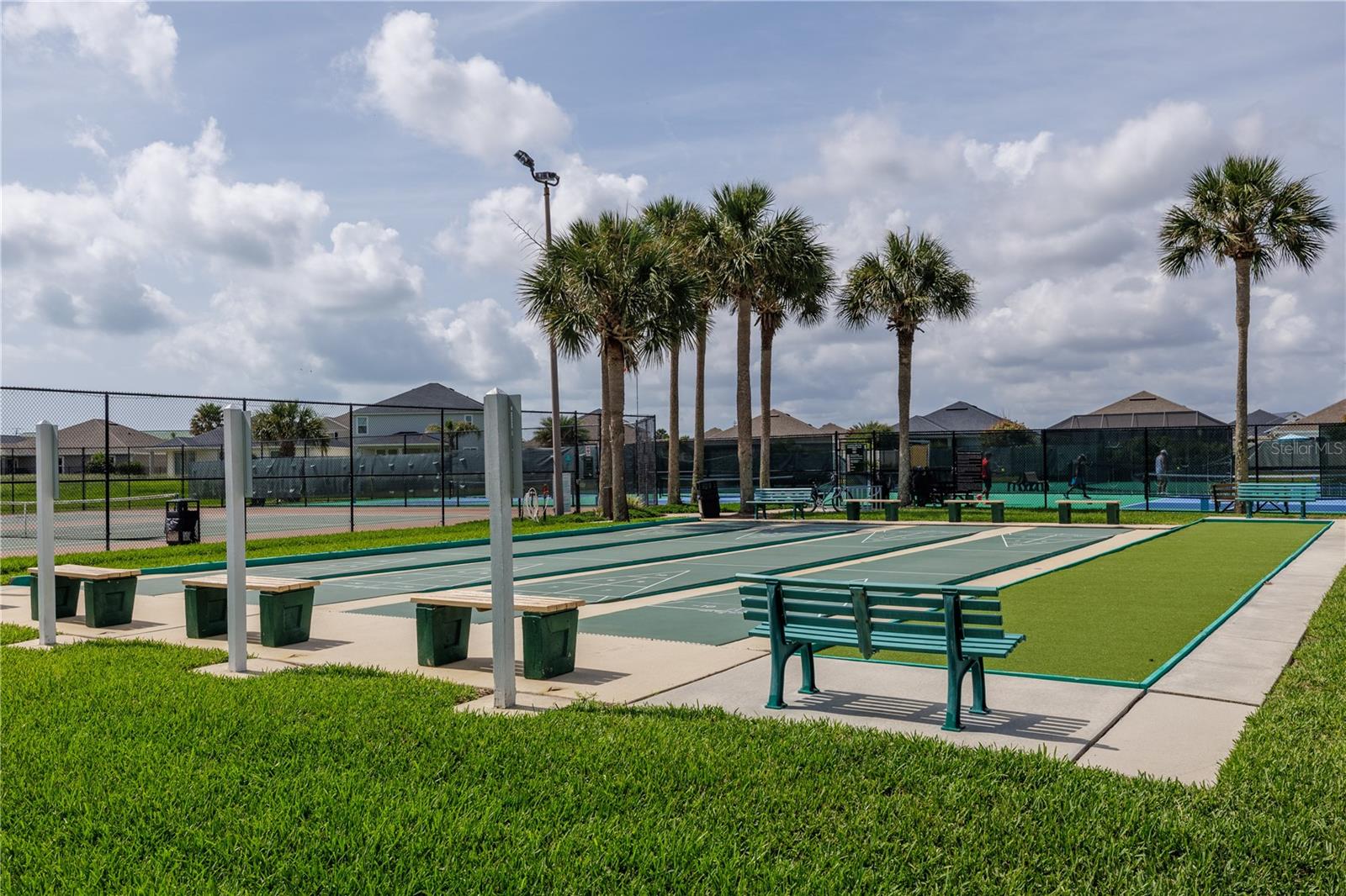 LAKESIDE/MATANZAS SHORES - Residential
