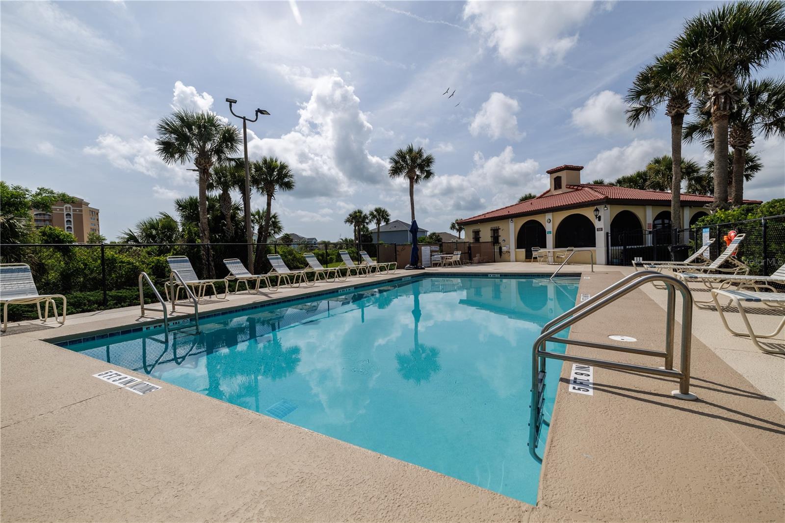 LAKESIDE/MATANZAS SHORES - Residential