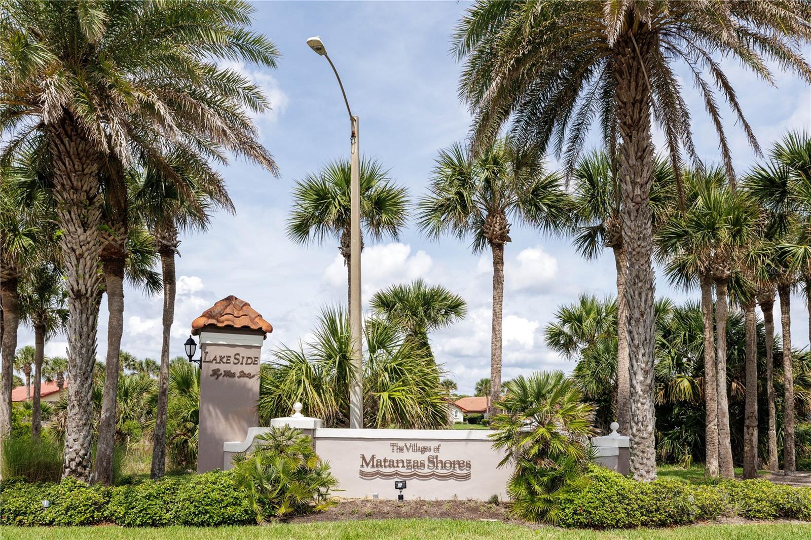 LAKESIDE/MATANZAS SHORES - Residential