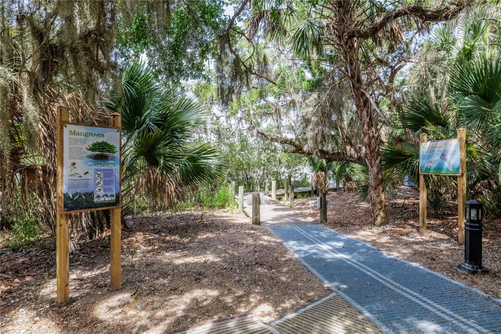 LAKESIDE/MATANZAS SHORES - Residential