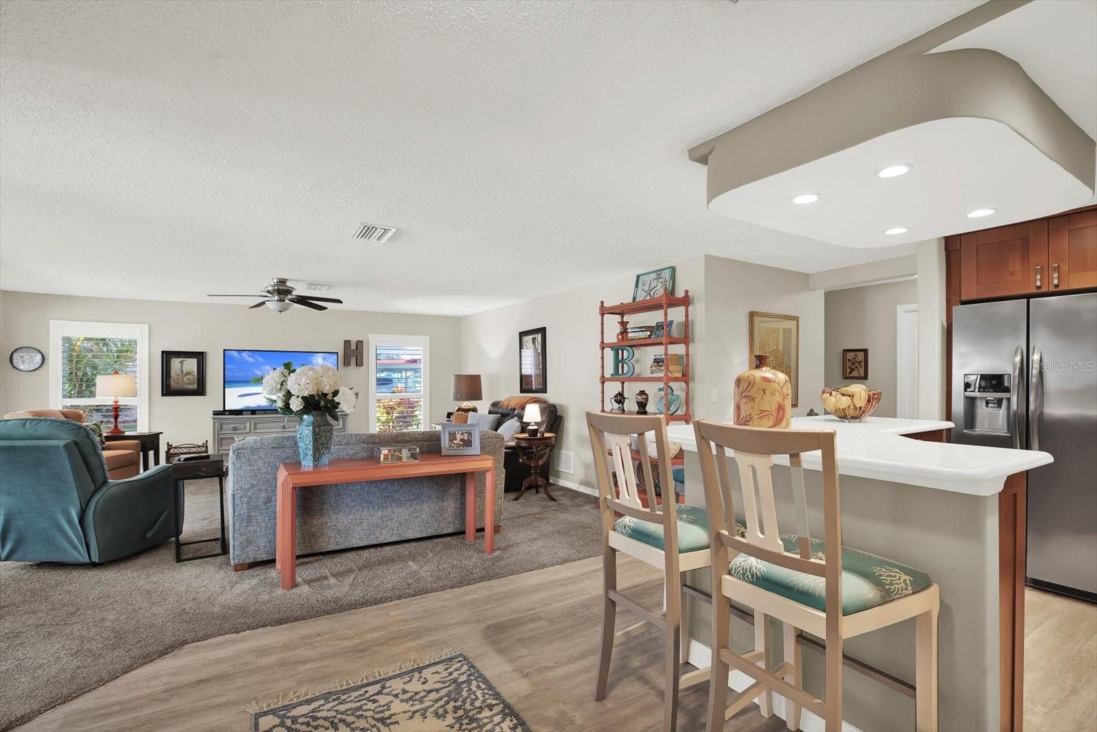 GARDENS THE CONDO - Residential