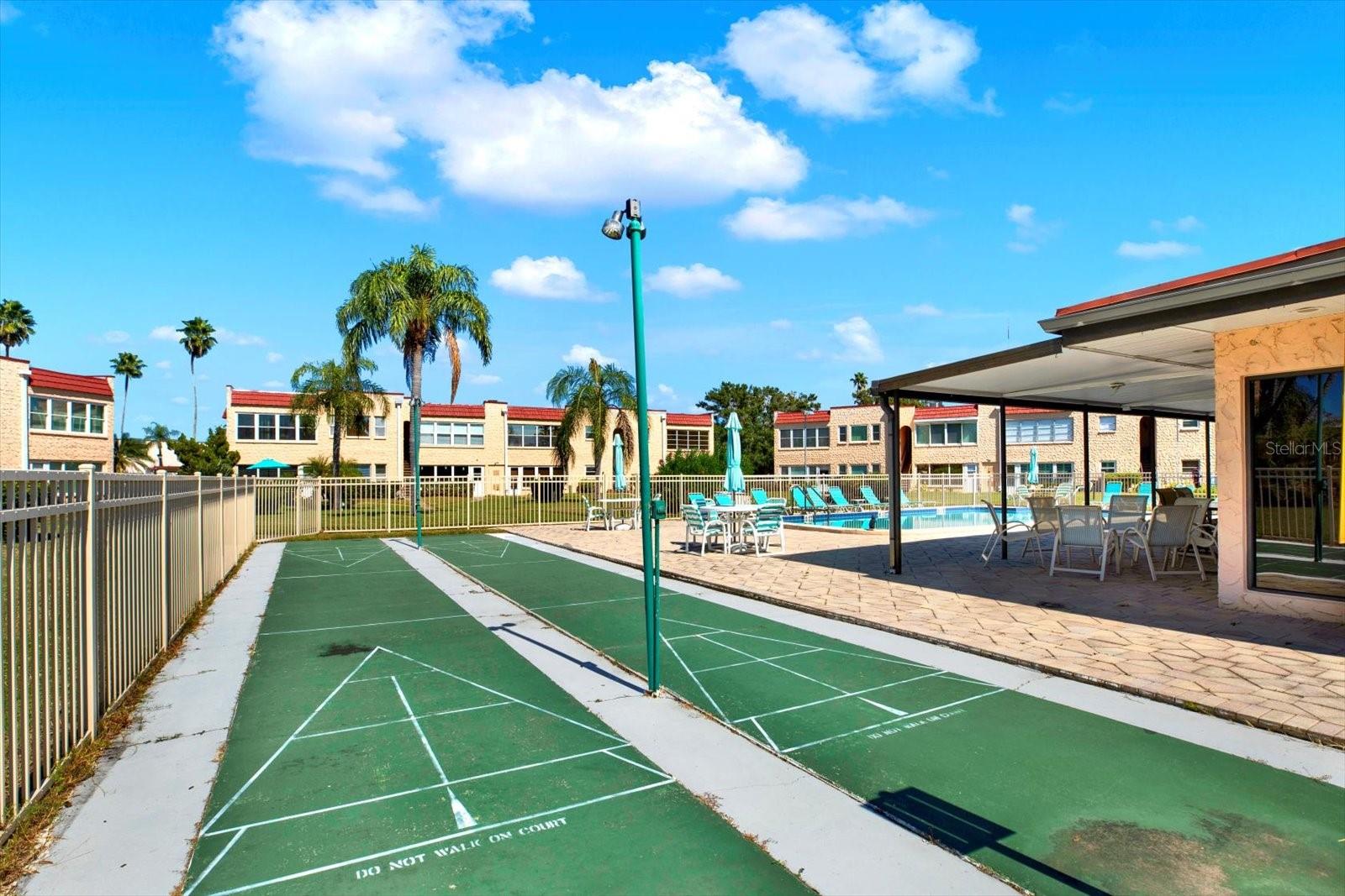 GARDENS THE CONDO - Residential