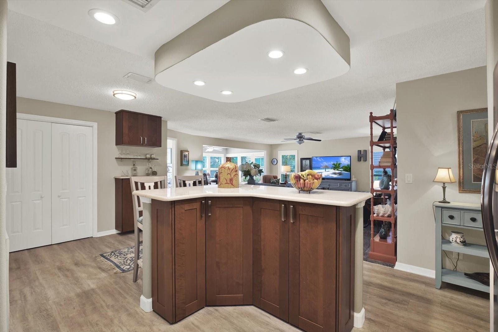 GARDENS THE CONDO - Residential