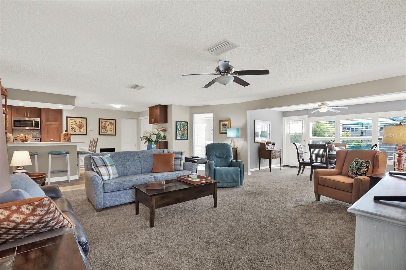 GARDENS THE CONDO - Residential