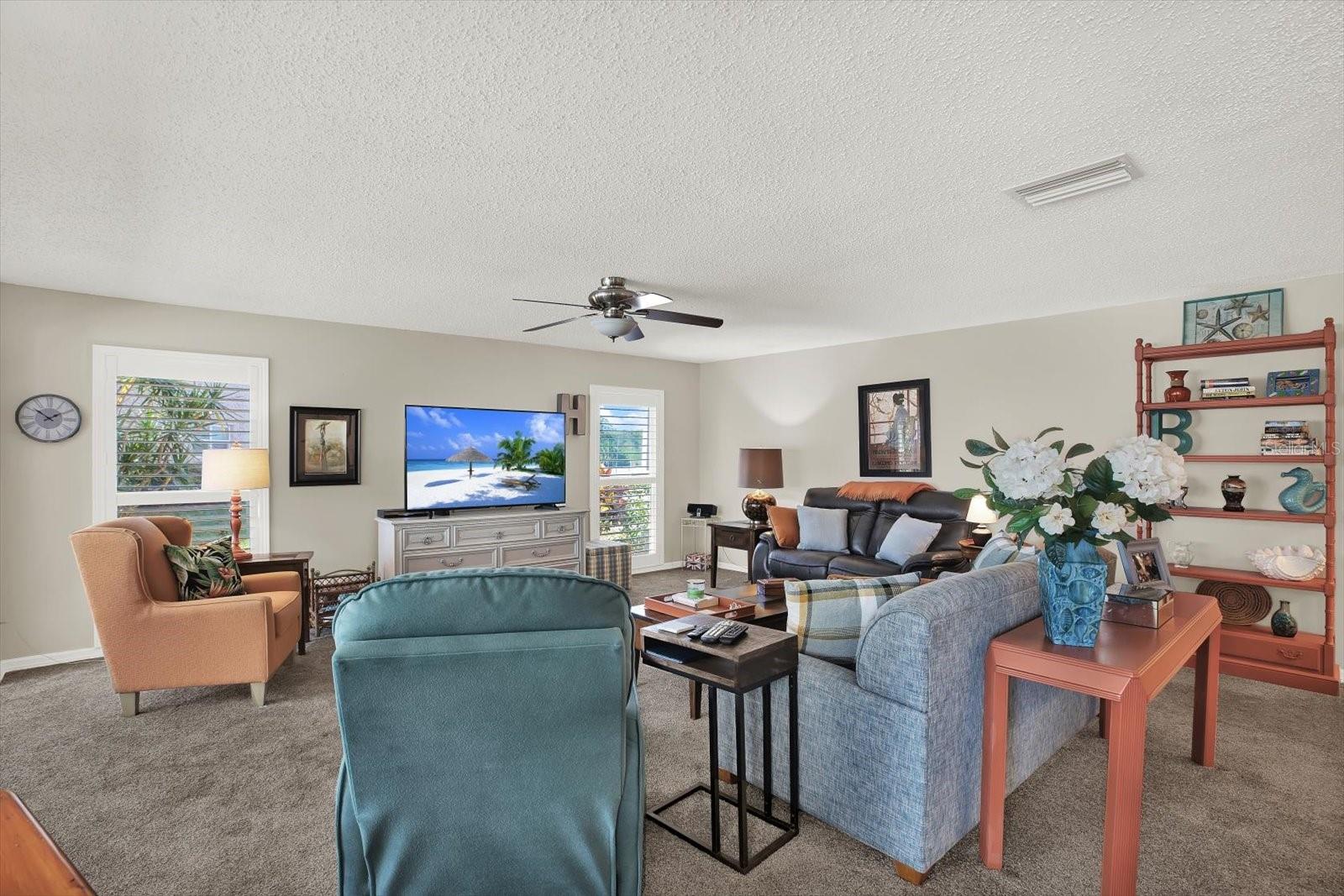 GARDENS THE CONDO - Residential