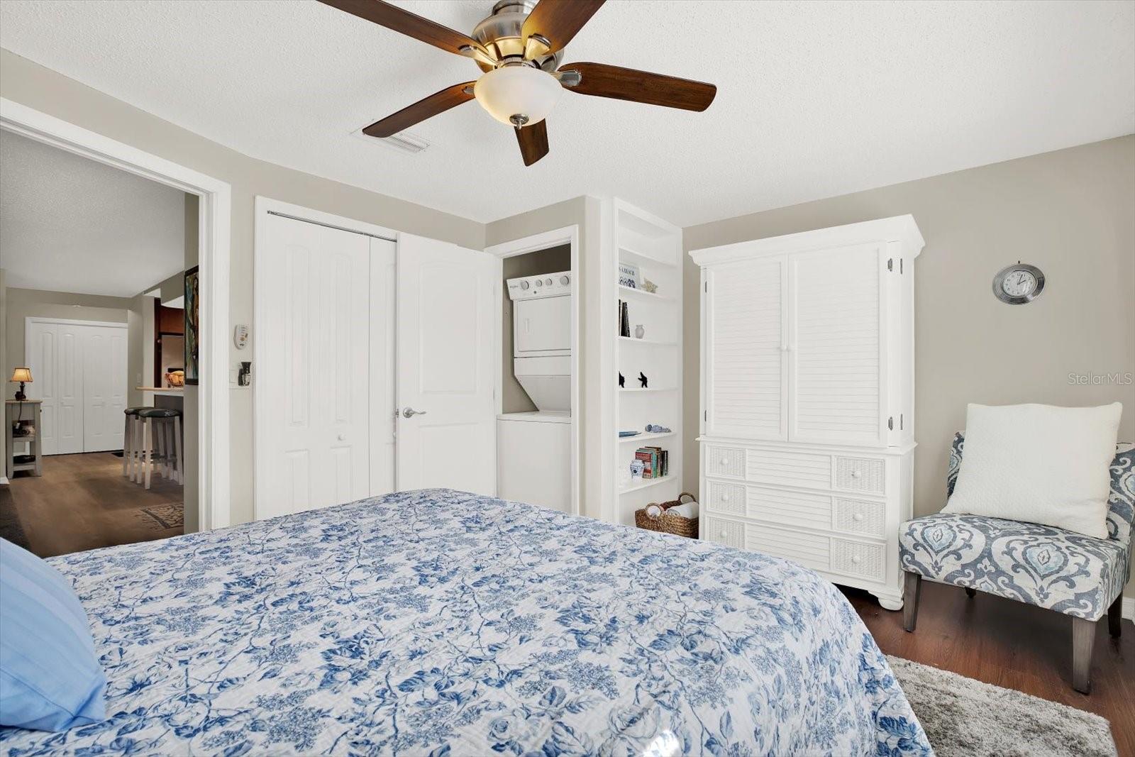 GARDENS THE CONDO - Residential