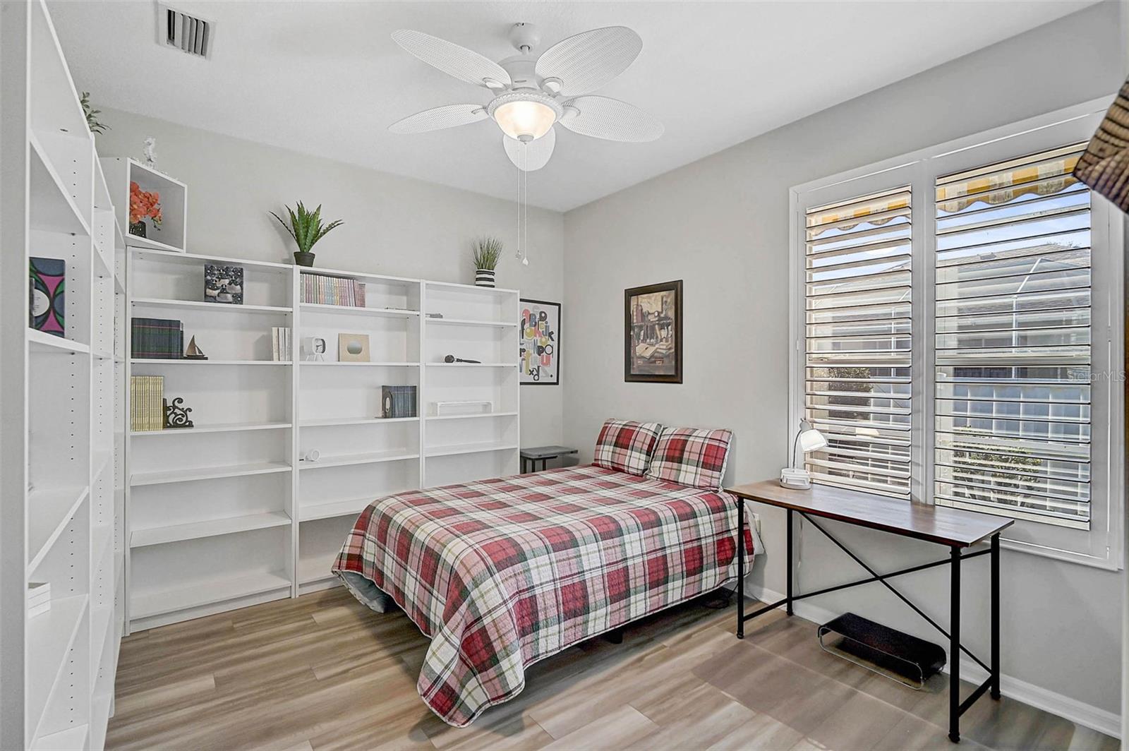 OLD GROVE AT GREENFIELD PH III-B - Residential