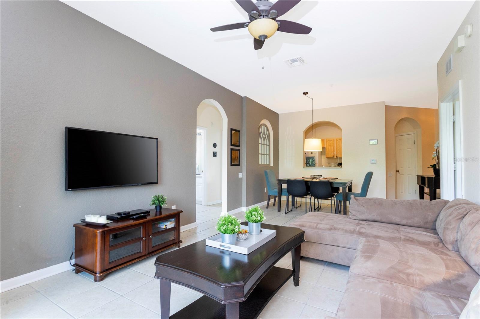 VENTURA AT WINDSOR HILLS CONDO PH 4 - Residential