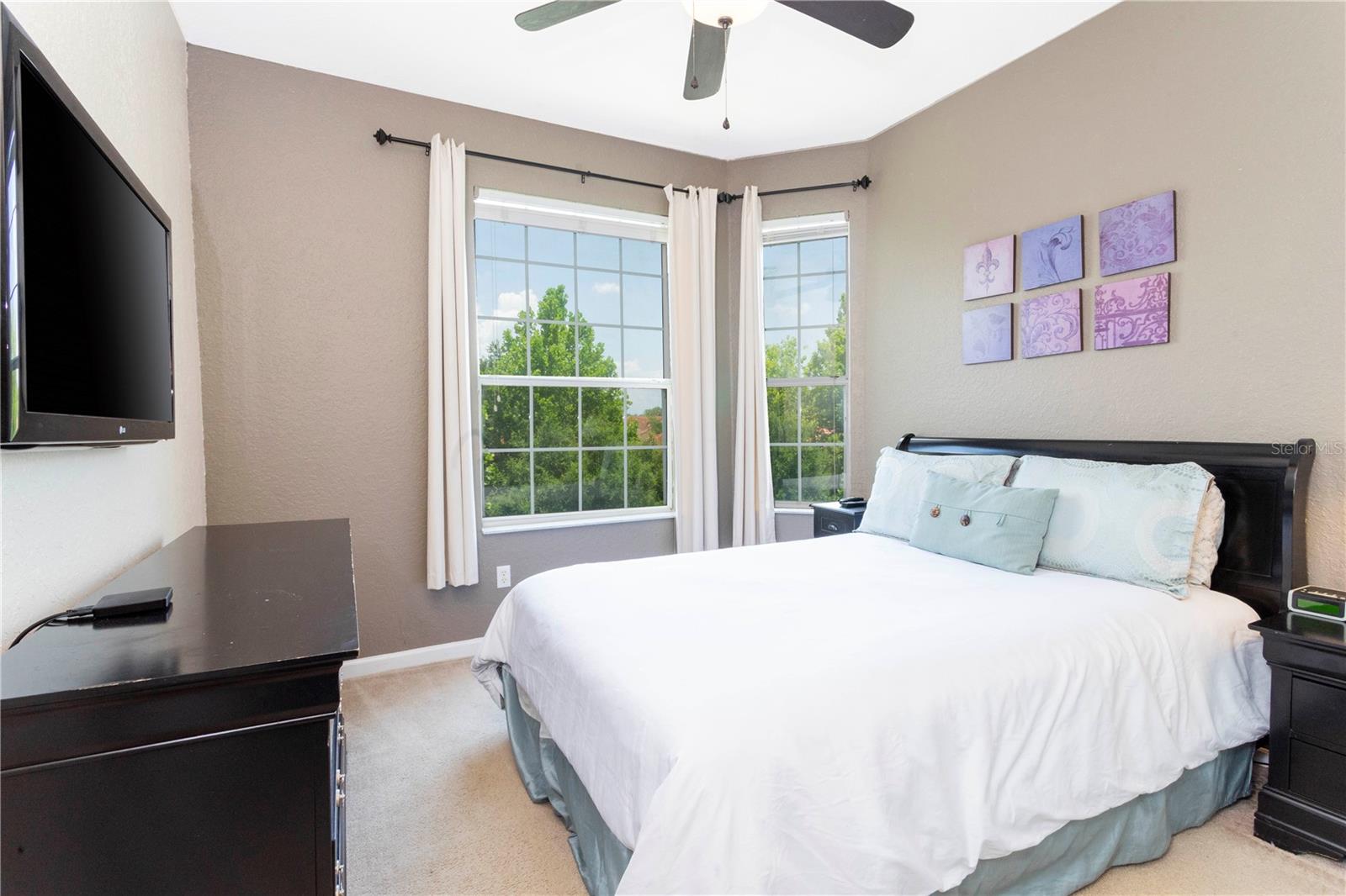VENTURA AT WINDSOR HILLS CONDO PH 4 - Residential
