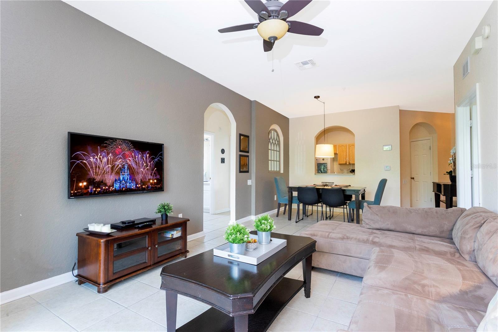 VENTURA AT WINDSOR HILLS CONDO PH 4 - Residential