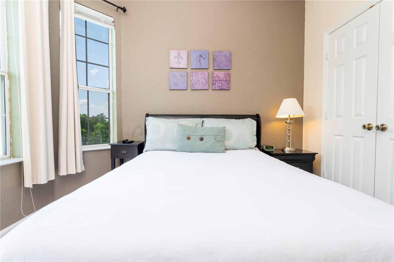 VENTURA AT WINDSOR HILLS CONDO PH 4 - Residential