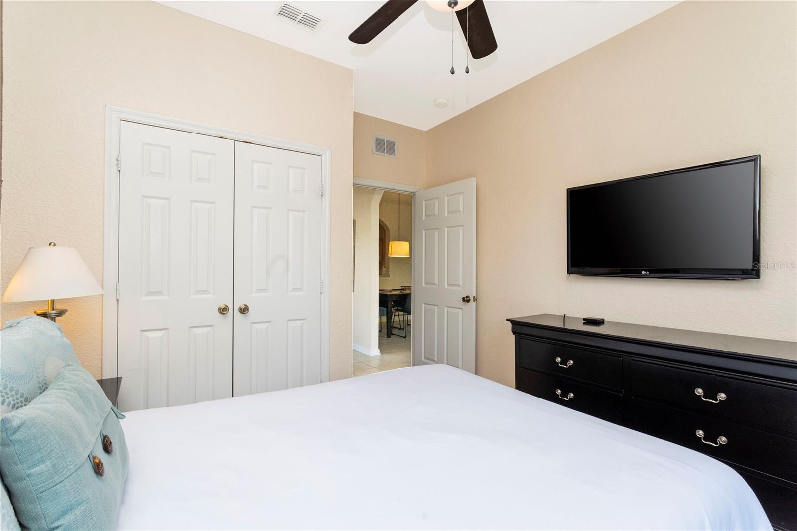 VENTURA AT WINDSOR HILLS CONDO PH 4 - Residential