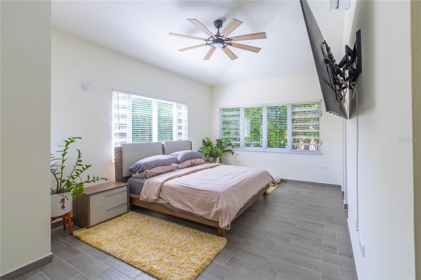 SUNRISE - Residential