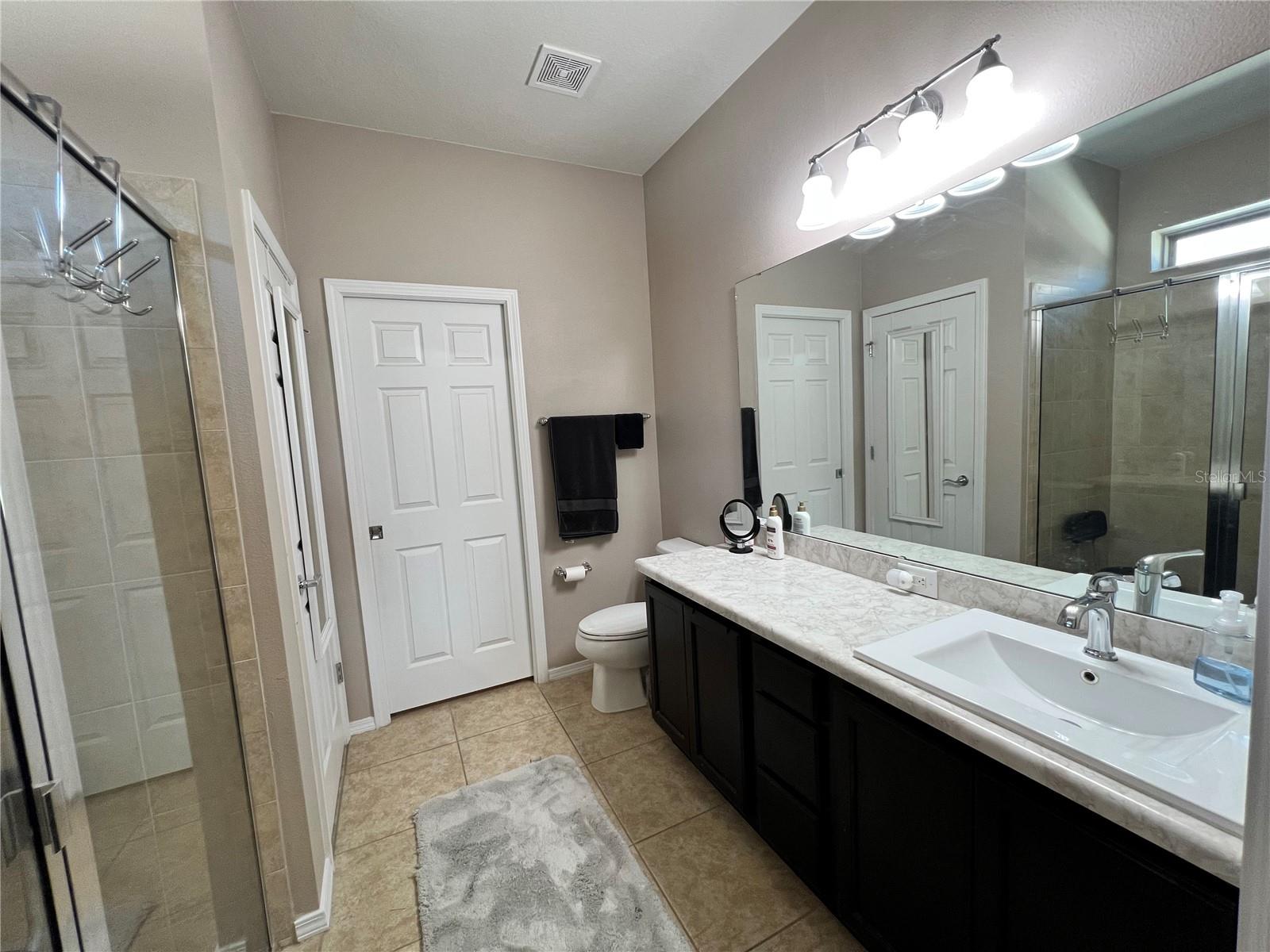 TRILLIUM VILLAGE D - Residential