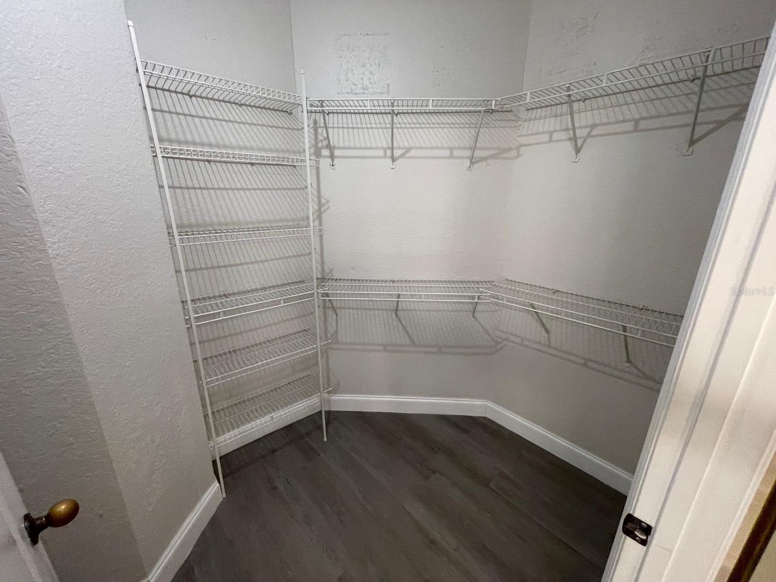 GRAND RESERVE/KIRKMAN PARKE CO - Residential Lease