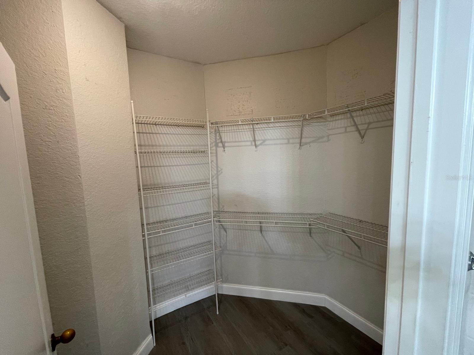 GRAND RESERVE/KIRKMAN PARKE CO - Residential Lease