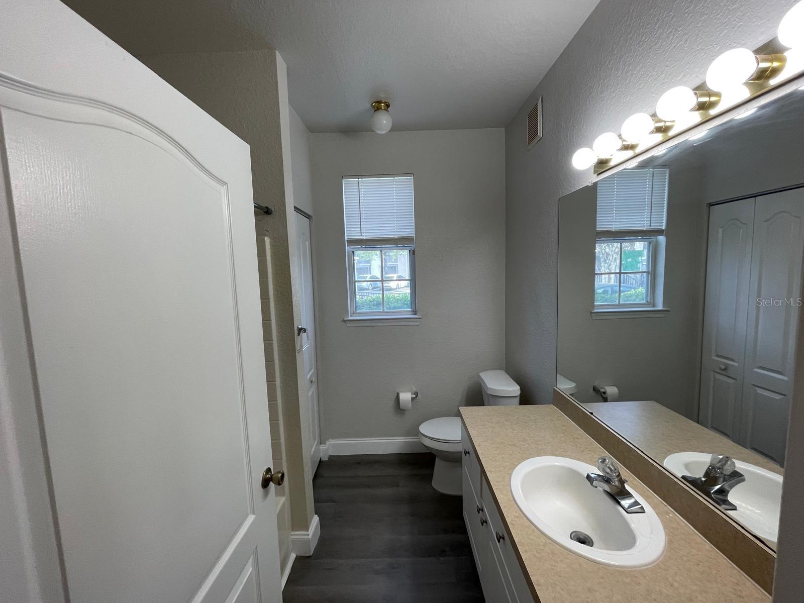 GRAND RESERVE/KIRKMAN PARKE CO - Residential Lease