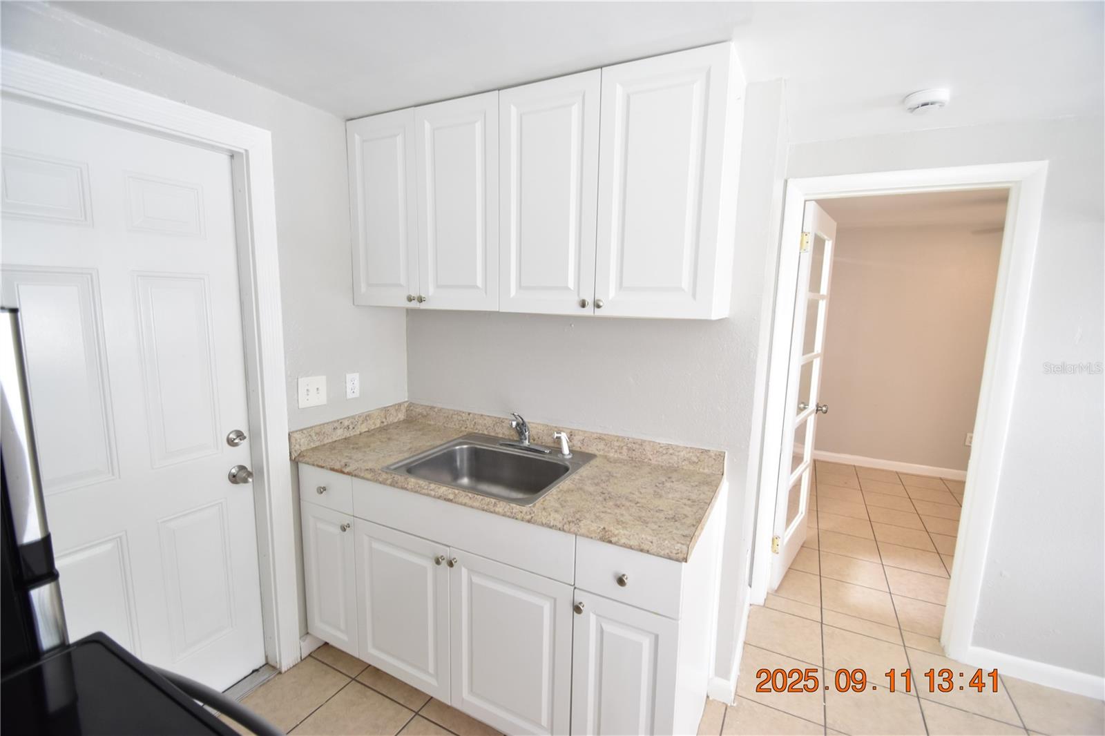 COLONIAL VILLAGE 1ST ADD - Residential Lease