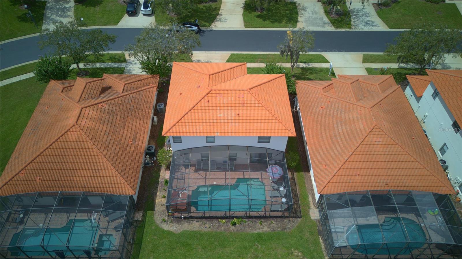 16617 CARIBBEAN BREEZE WAY