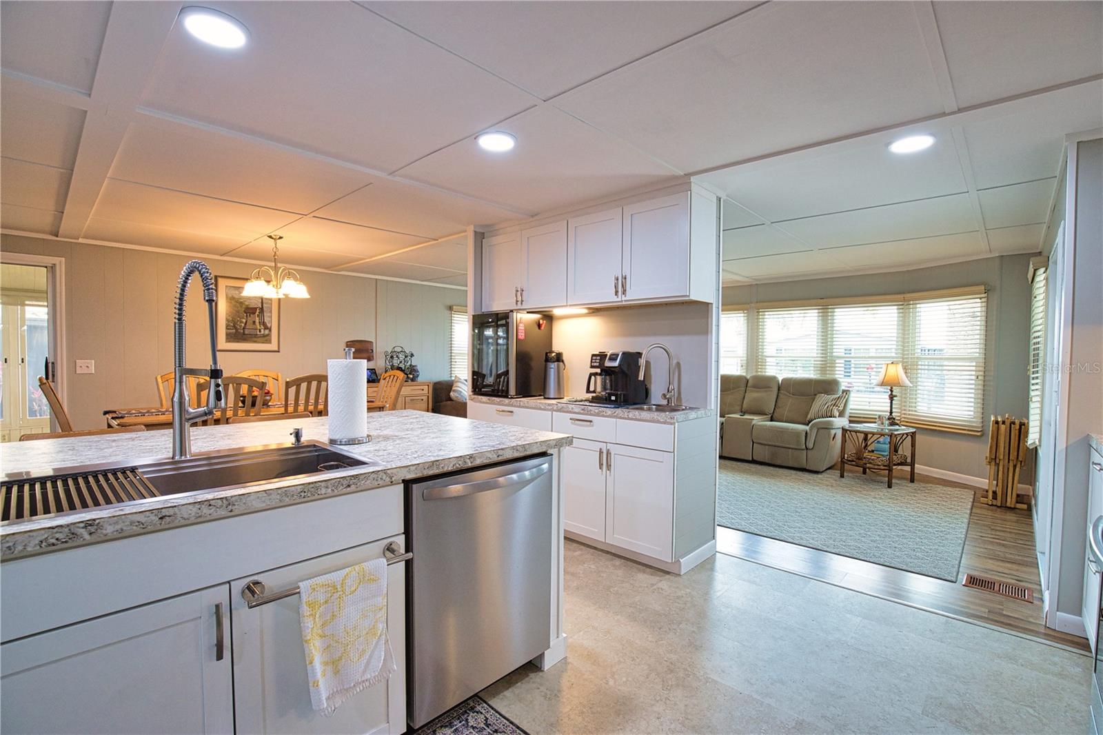 LA CASA MHP CO-OP - Residential