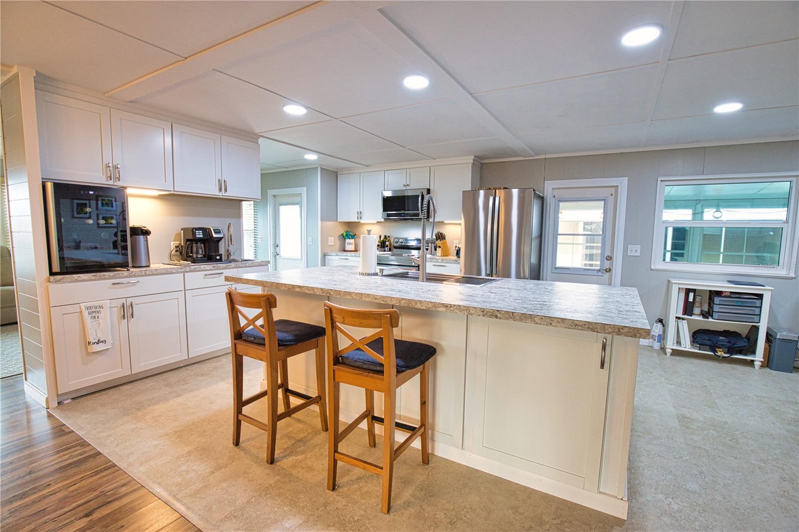 LA CASA MHP CO-OP - Residential