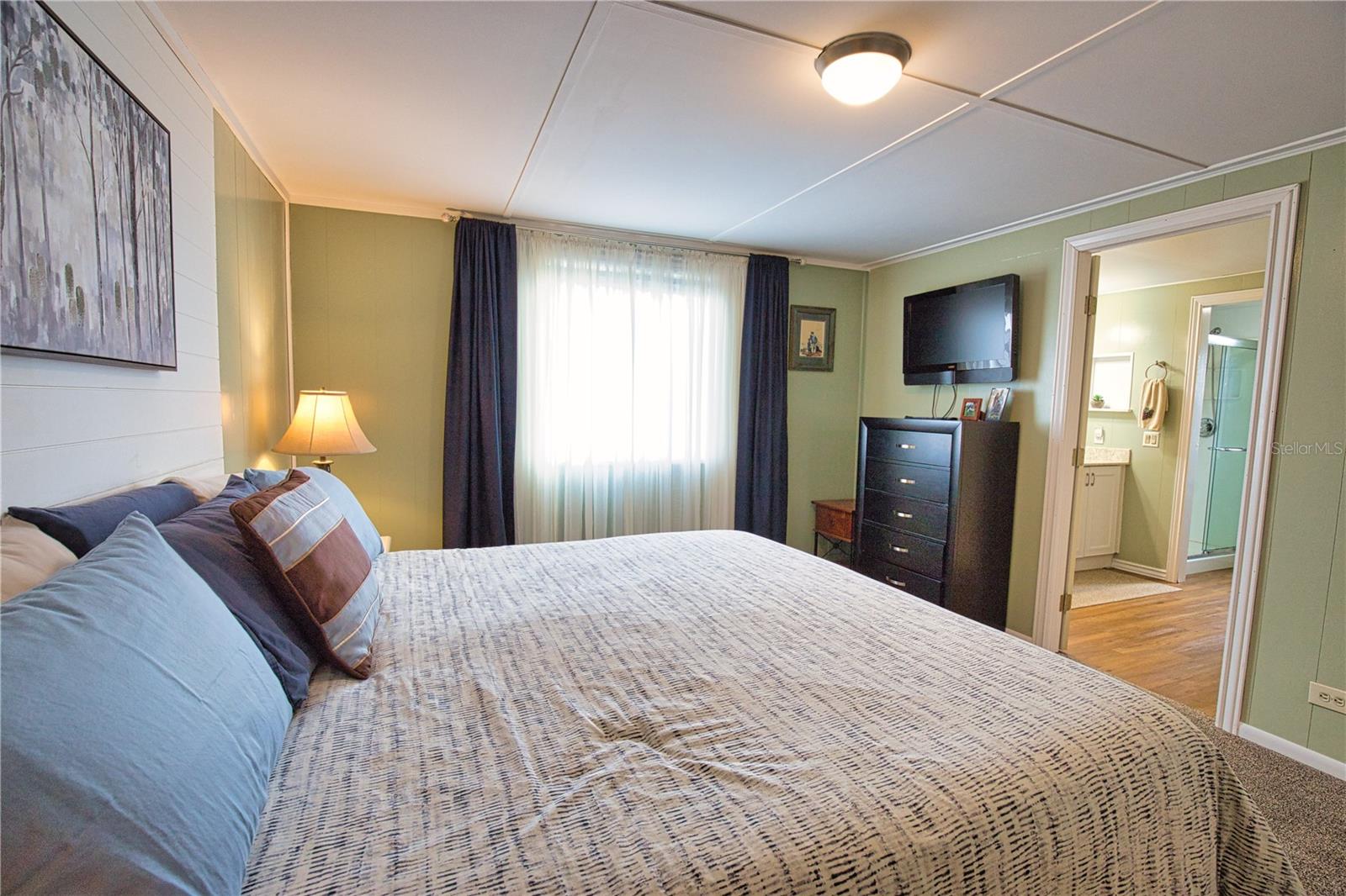 LA CASA MHP CO-OP - Residential