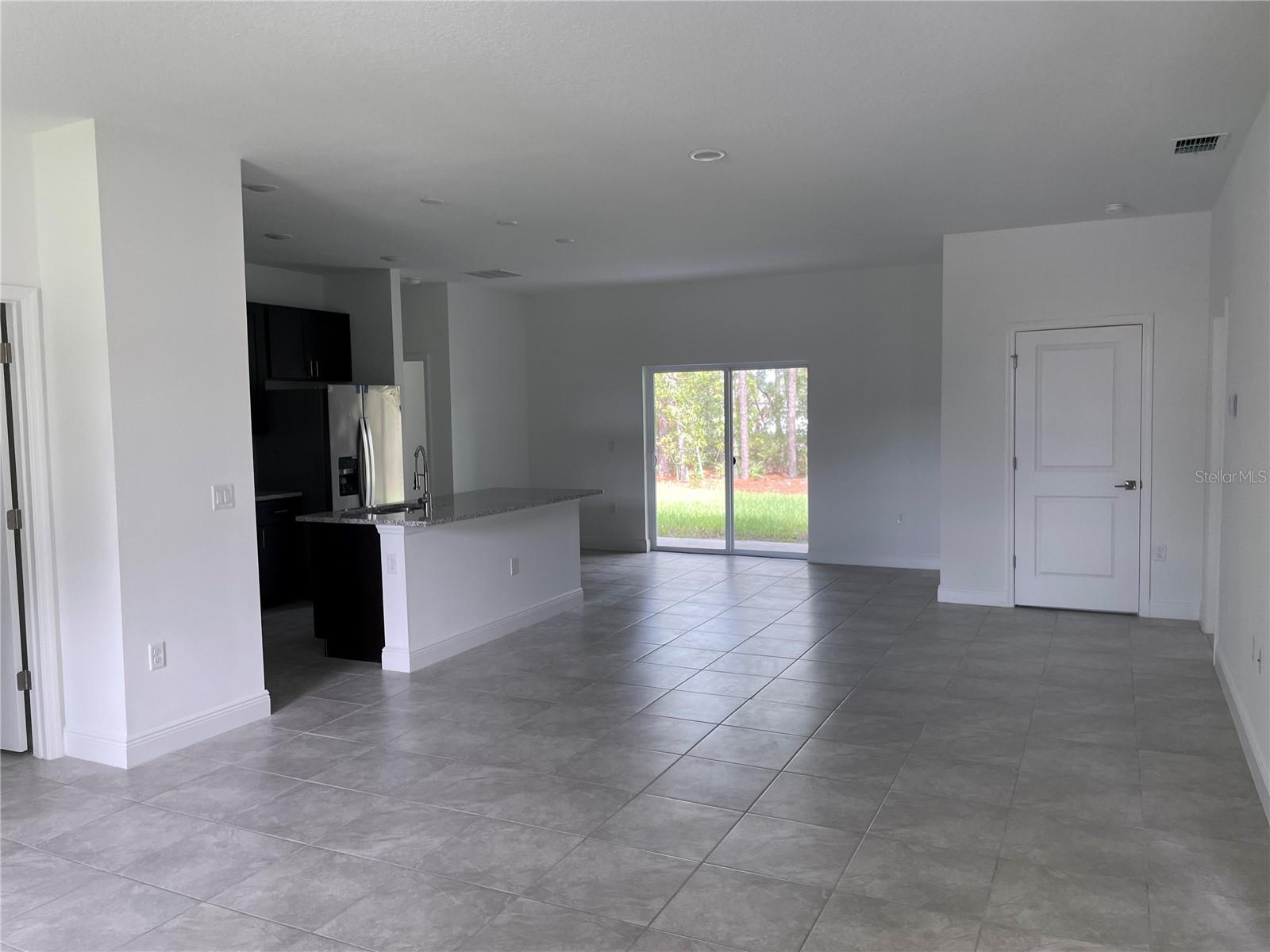 MARION OAKS UN #9 - Residential
