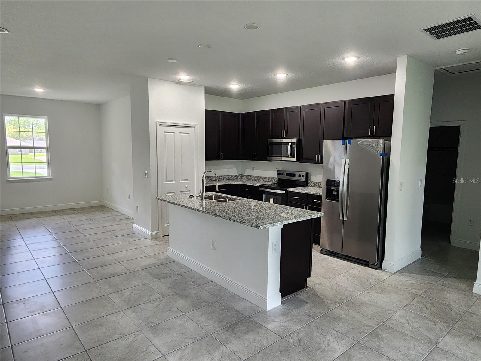 MARION OAKS UN #9 - Residential