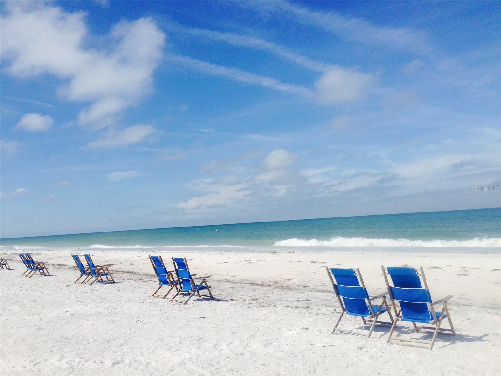 ON TOP OF THE WORLD - Residential