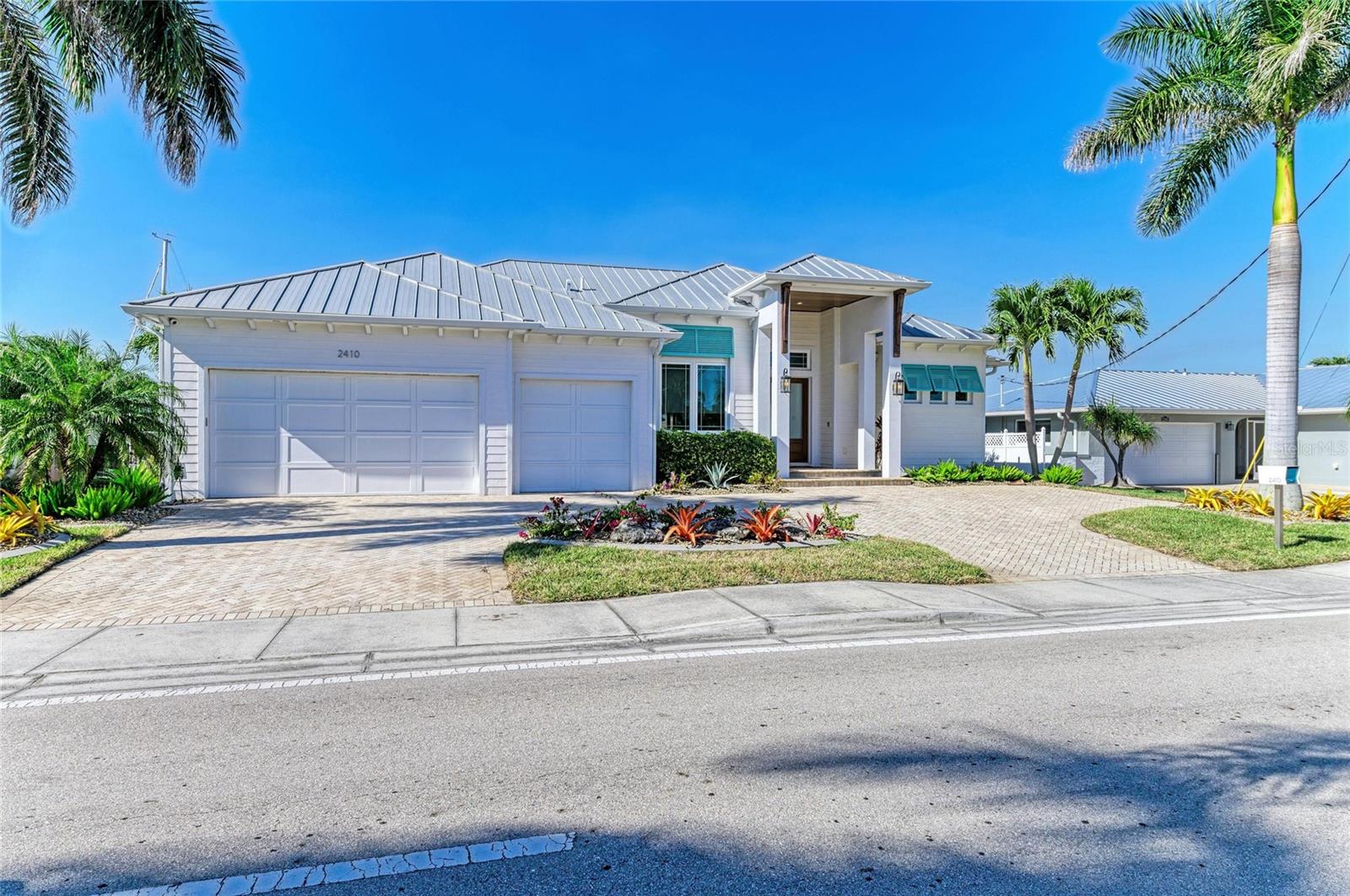 PUNTA GORDA ISLES SEC 04 - Residential