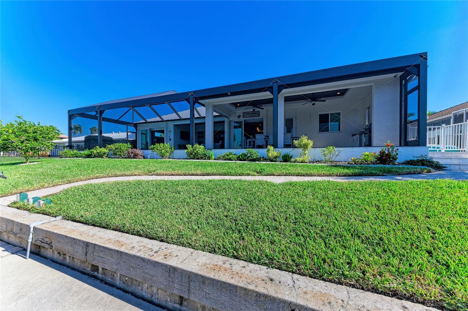 PUNTA GORDA ISLES SEC 04 - Residential