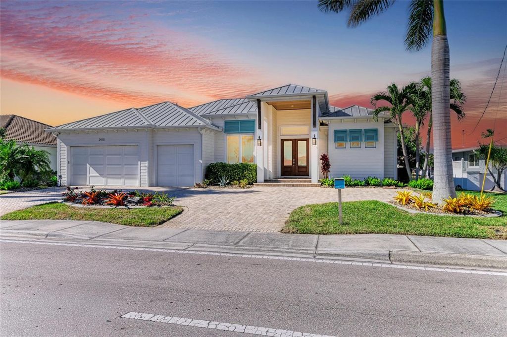 Photo of 2410 W Marion Avenue, Punta Gorda, FL 33950 (MLS # C7517576)