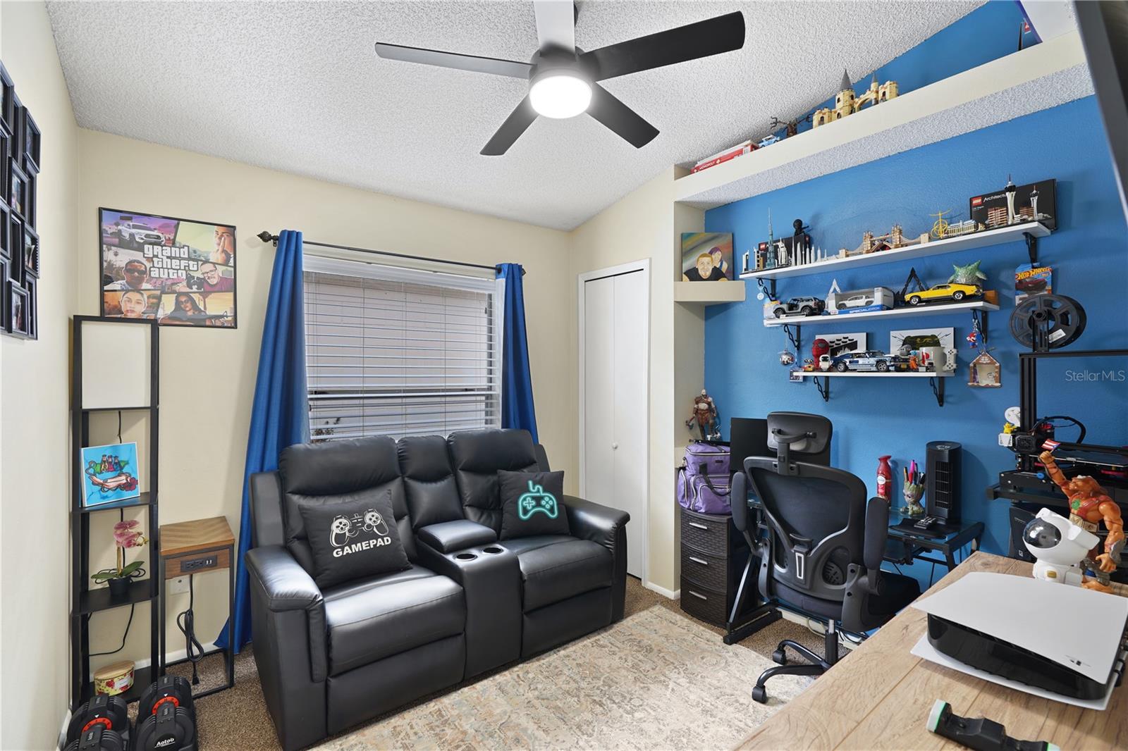 CHELSEA PARC - Residential