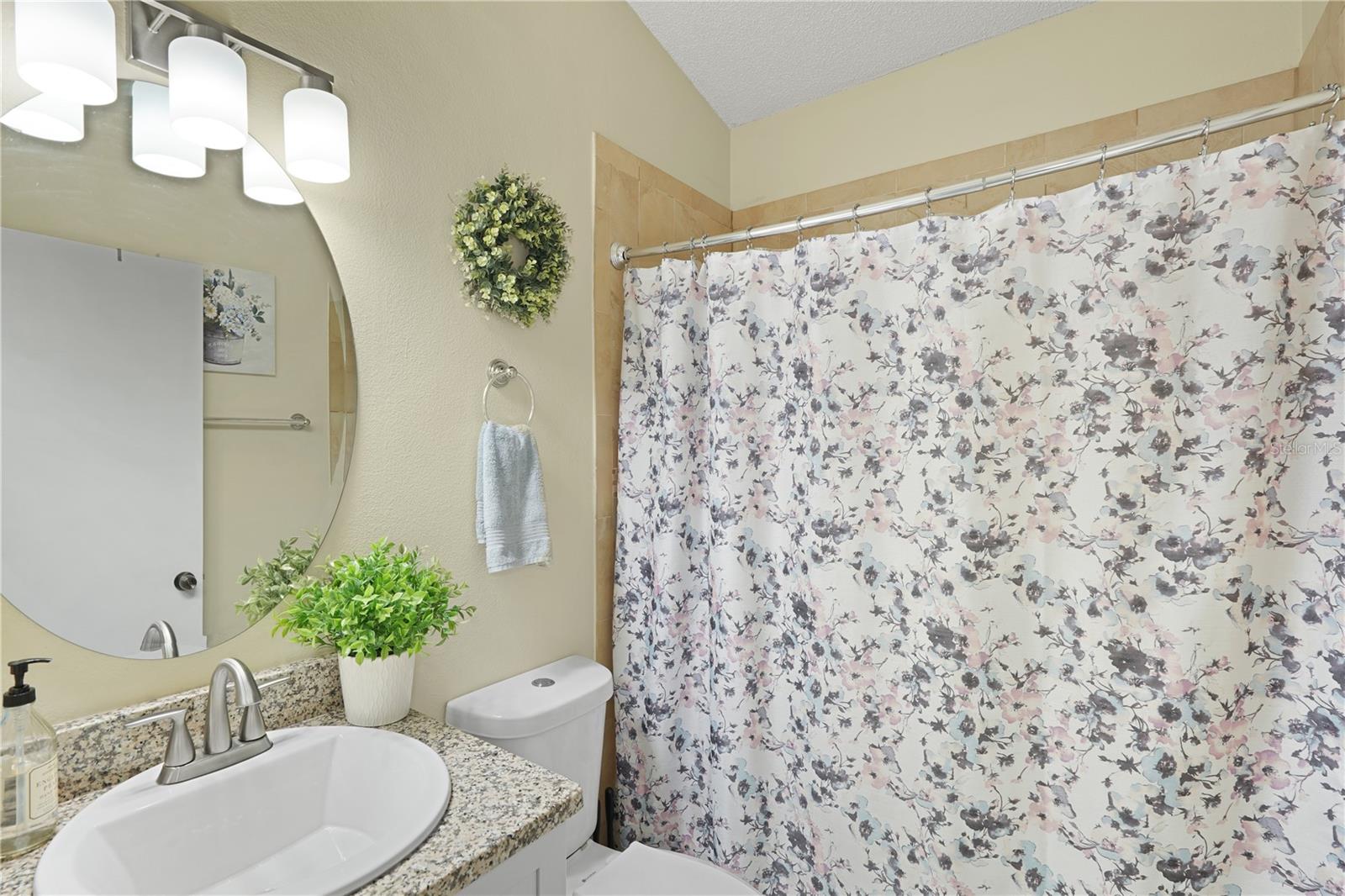 CHELSEA PARC - Residential